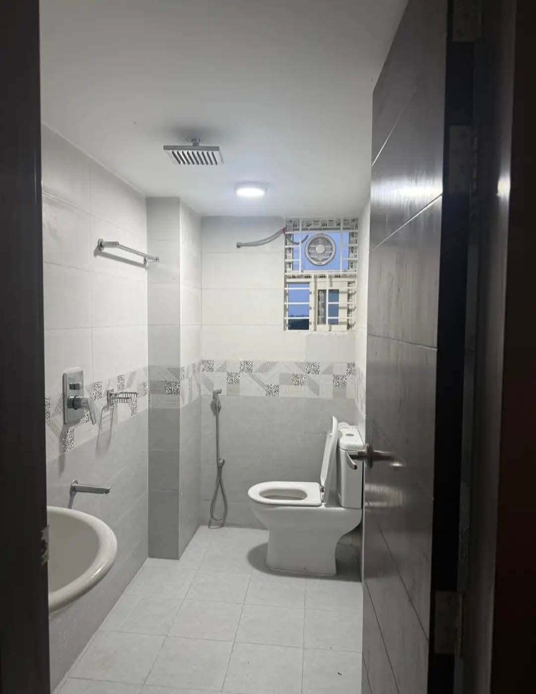 596877957_122116140723013247_1149995964307658211_n