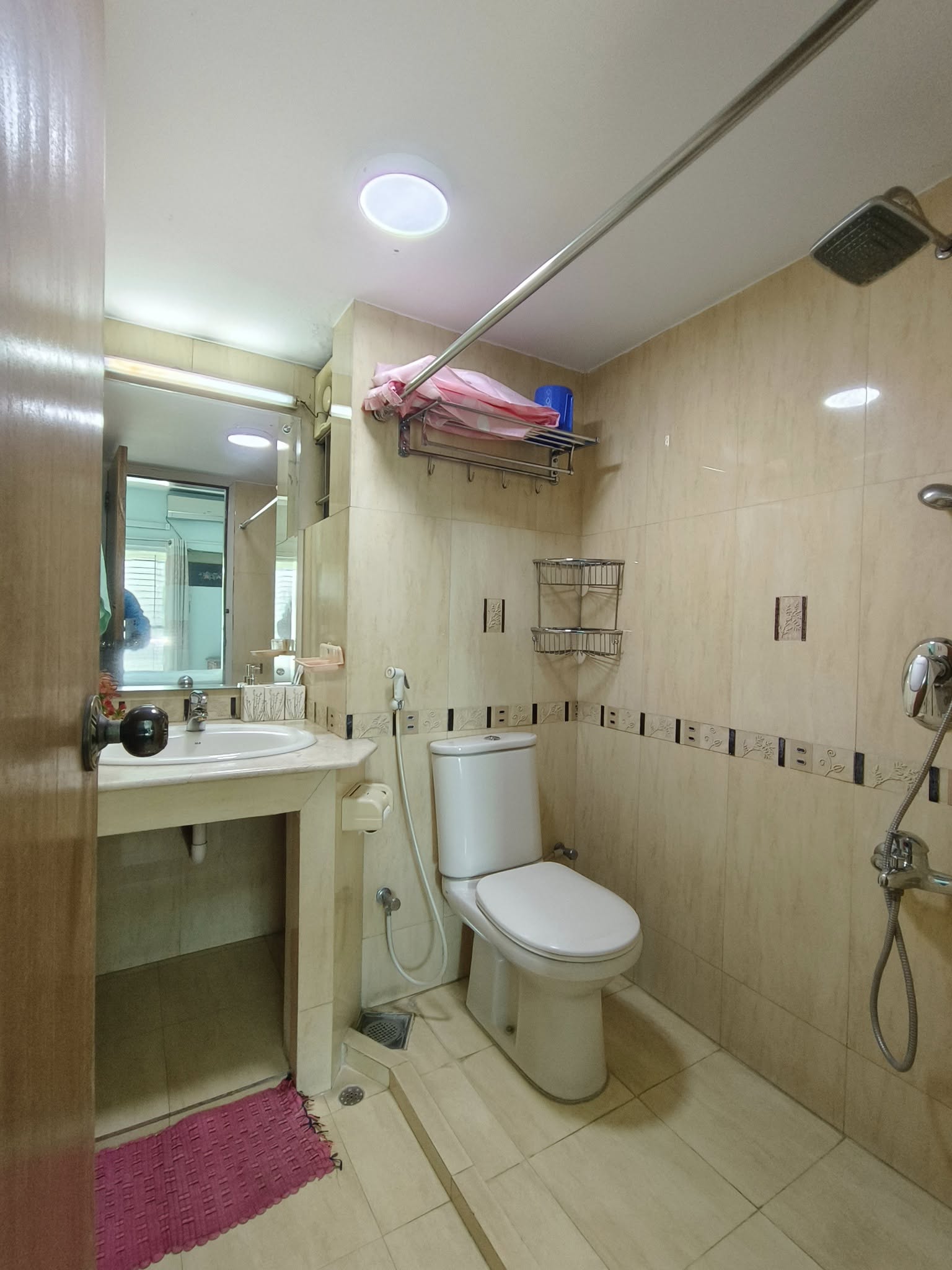 597165890_122178143780481434_3240916140078821371_n