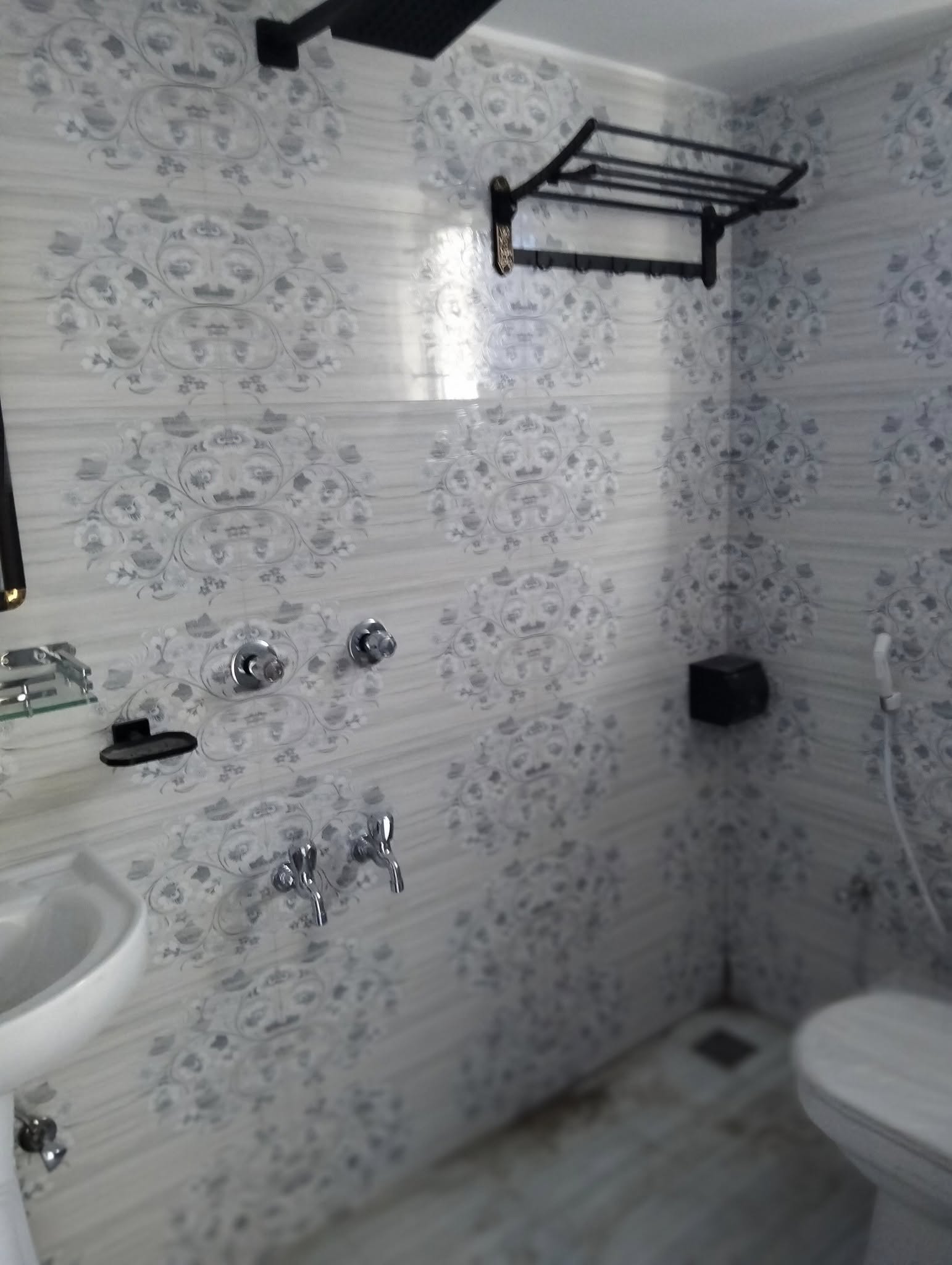 579640298_10224945103409955_1348025168011486616_n